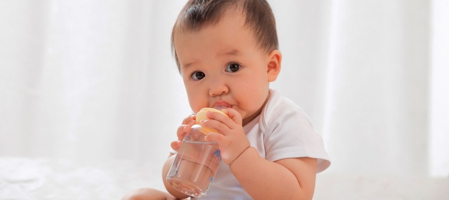 When Can Babies Drink Wate?