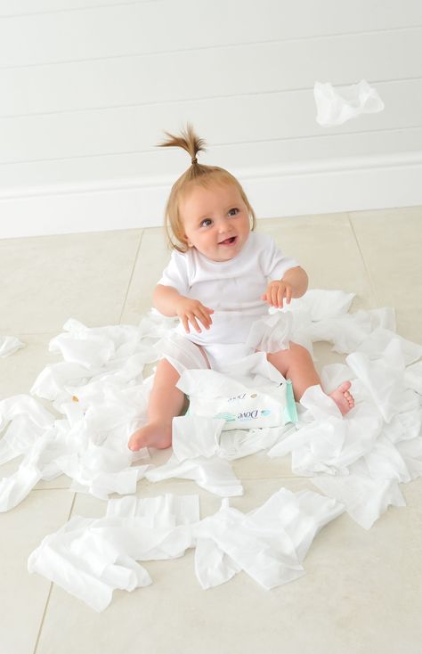 Experience the convenience and eco-friendliness of our Dry Baby Wipes. These reusable, ultra-soft cloths are perfect for gentle, chemical-free cleaning of your baby's delicate skin.