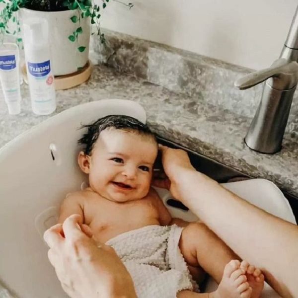 Discover safe alternatives to baby shampoo