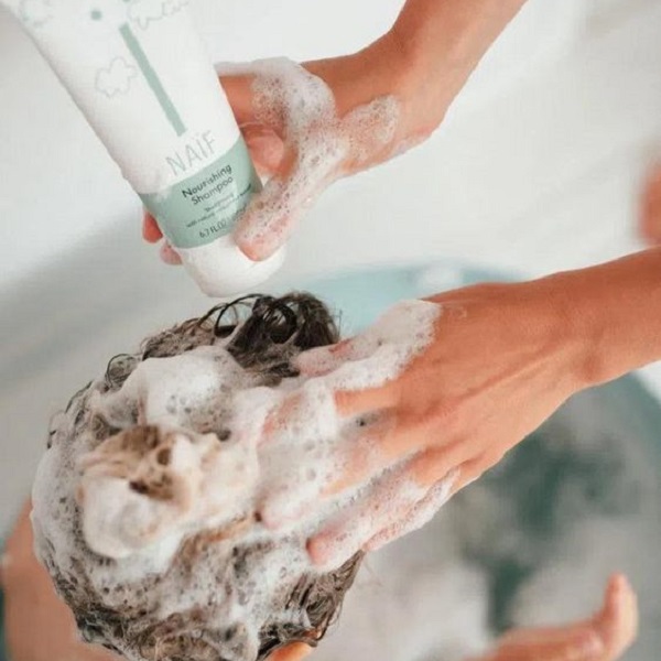 Discover safe alternatives to baby shampoo